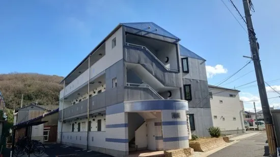 岡山県岡山市　クリスタルハイツ様　コンクリート打放し光触媒工事